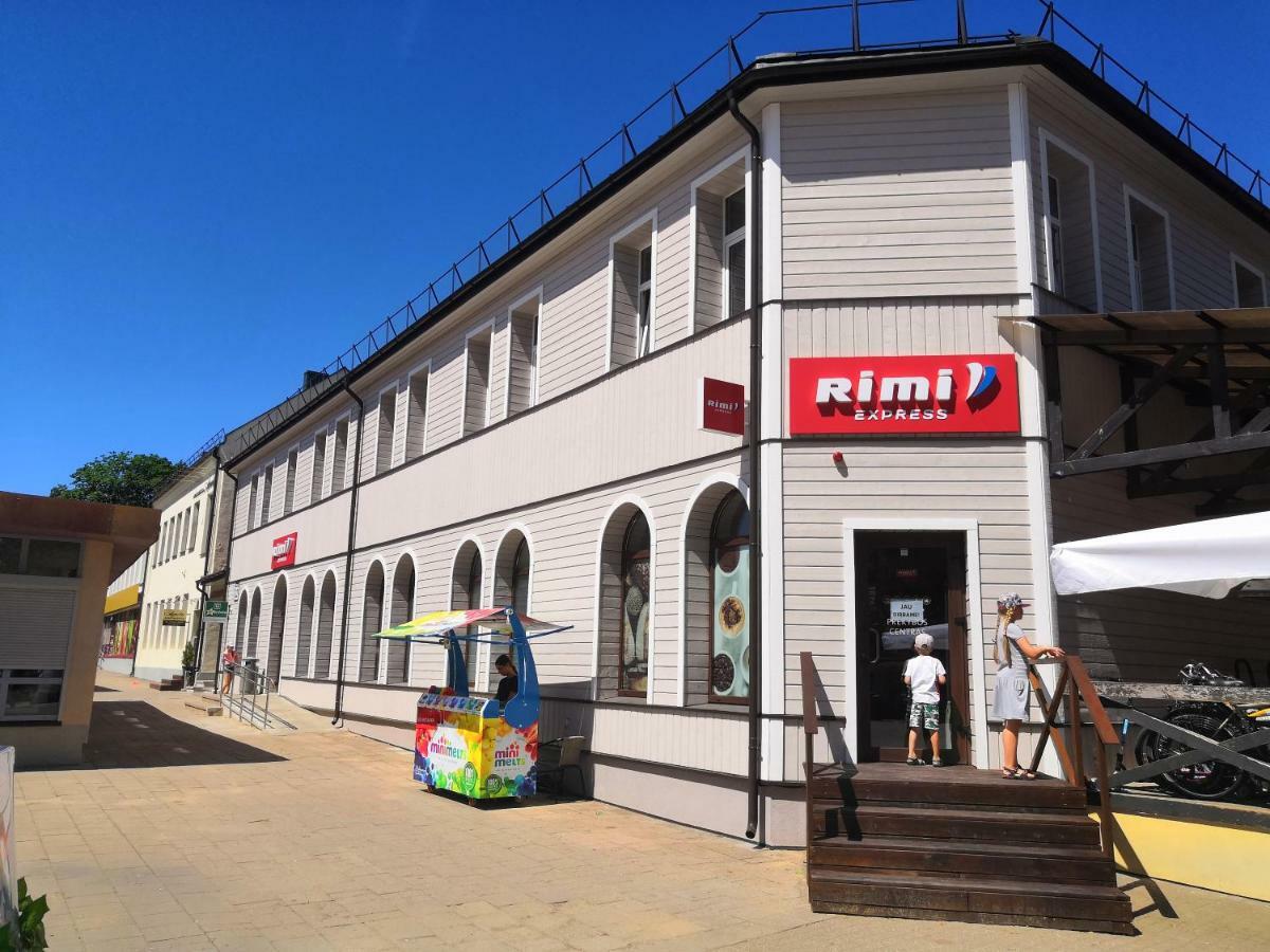 德拉肯恩凯 厄乌里按斯达宾馆酒店 外观 照片